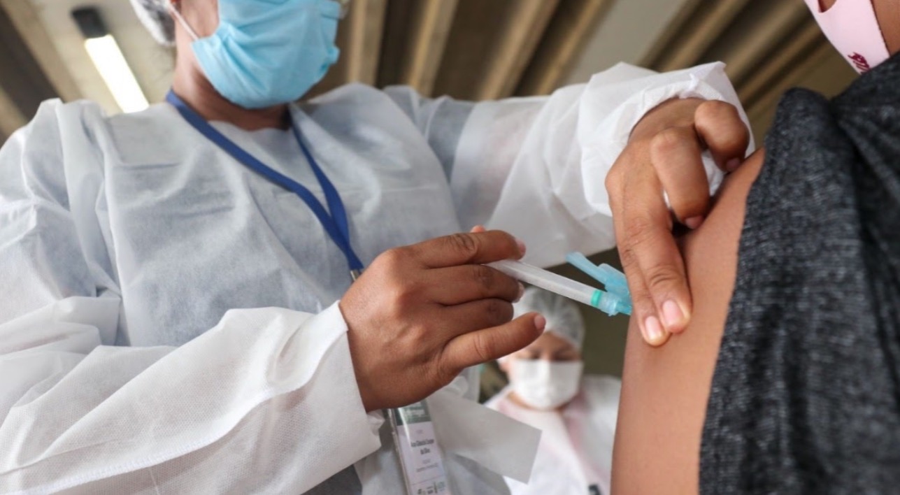 TJAM é competente para investigar fura-filas da vacina em Manaus, diz STJ