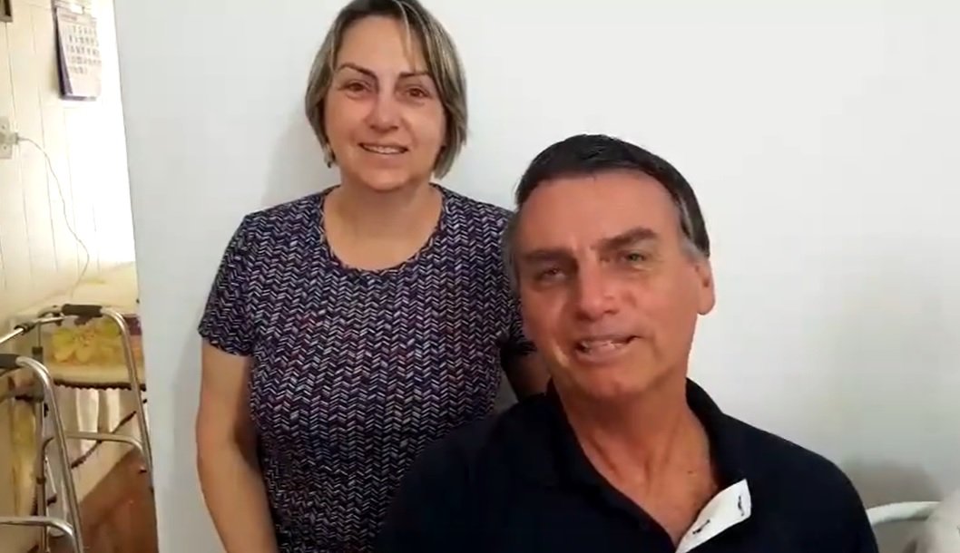 Internada com covid-19, irmã de Bolsonaro recebe alta em São Paulo