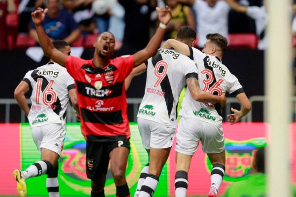 Vasco goleia o Trem e avança para segunda fase da Copa do Brasil