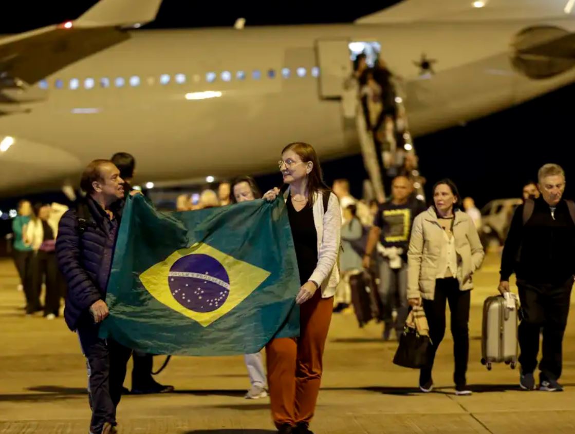 Governo do Brasil espera Egito e Israel definirem critérios para nova lista de repatriados