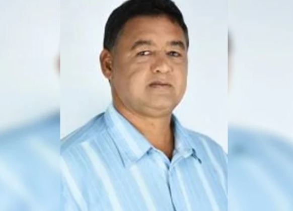 Vereador é encontrado morto na porta de casa 