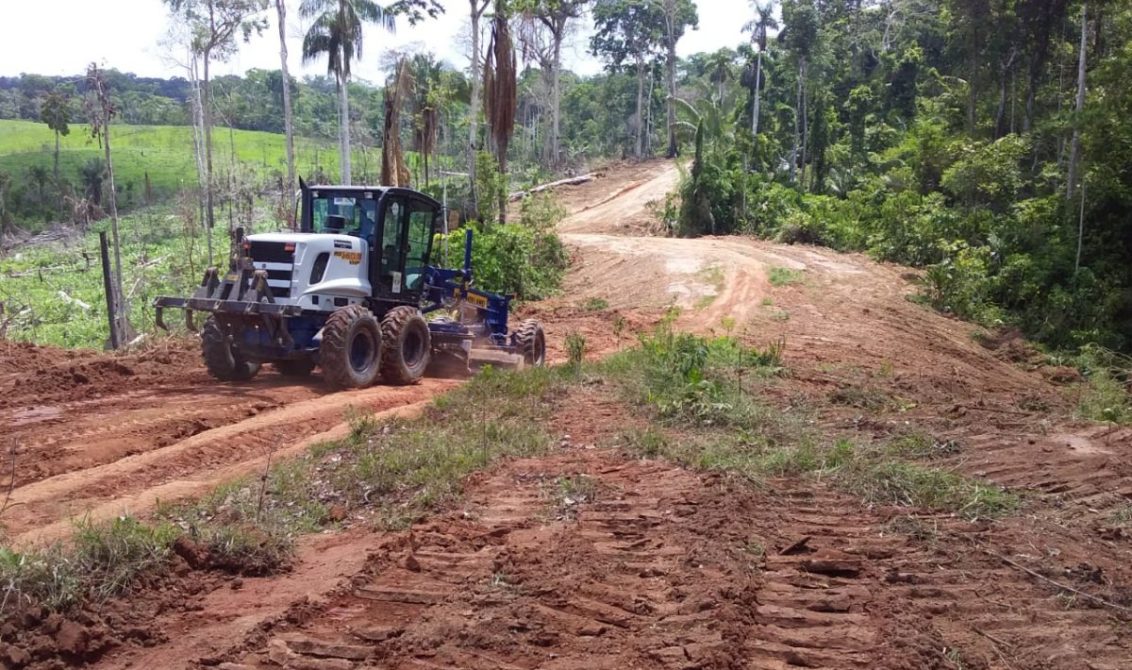 Adequação de vicinal em Japurá gasta R$ 474 mil
