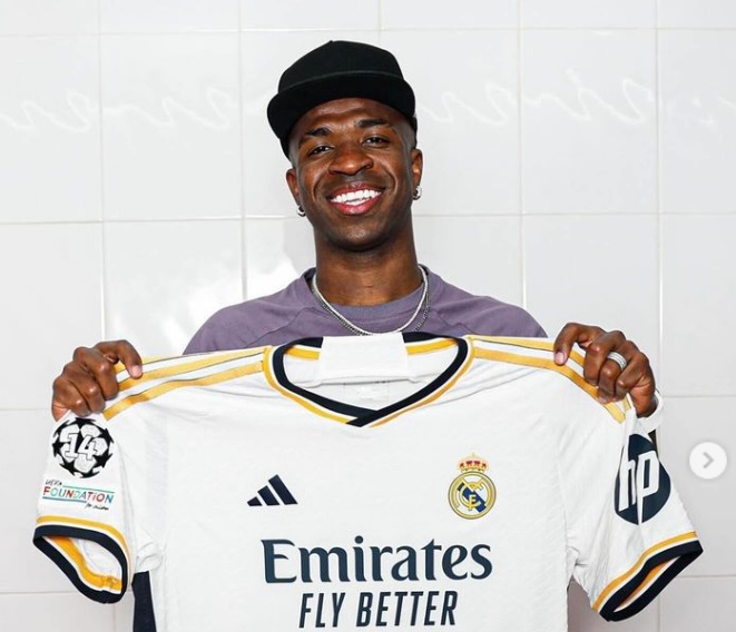 LaLiga diz que pedirá prisão de instigadores de atos racistas contra Vini Jr.