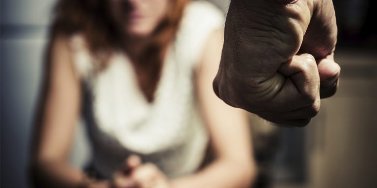 Aleam aprova multas de até R$ 2 mil para agressores de mulheres