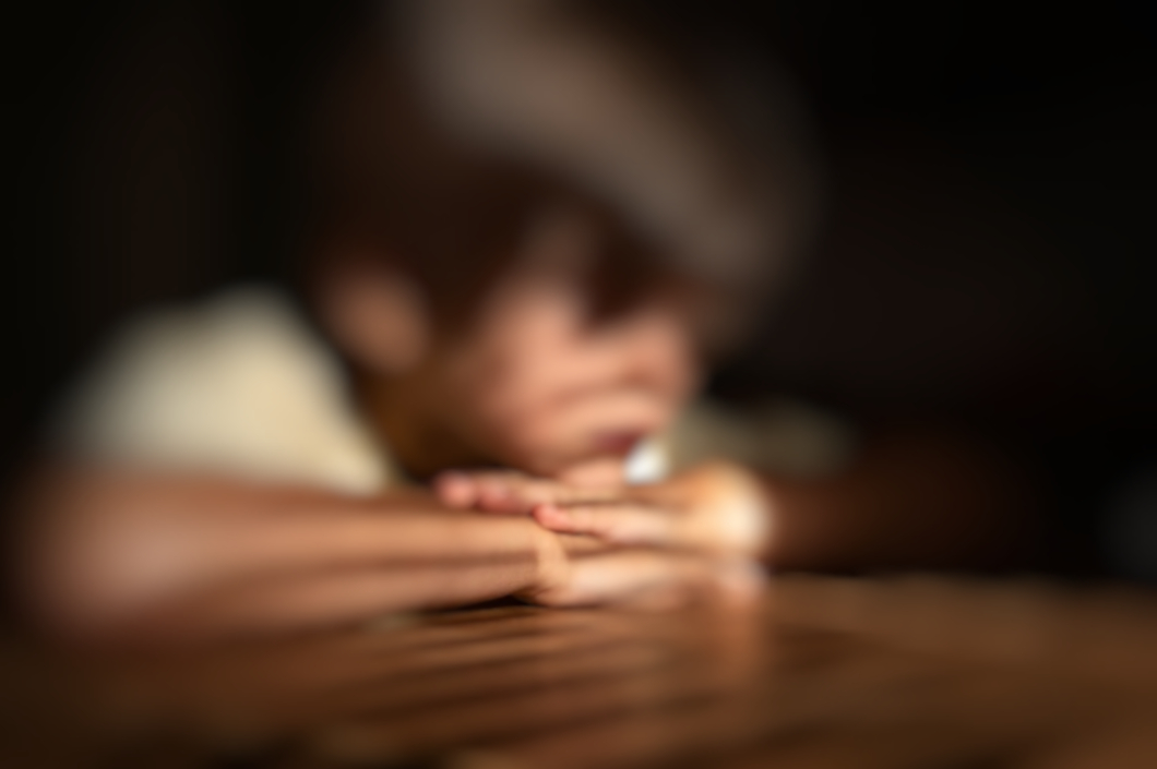 Adolescente é apreendido por estuprar vizinho de 8 anos no Beco do Macedo