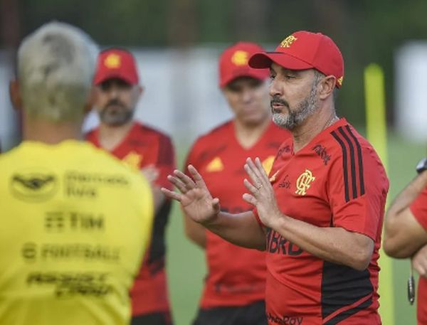 Vítor Pereira pede calma a flamenguistas após vaias