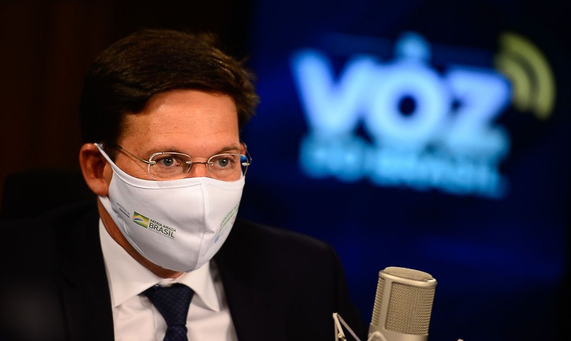 Nova rodada do Auxílio Brasil de R$ 400 será paga a partir do dia 14