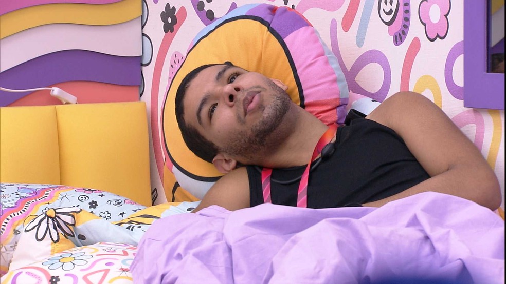 Vyni relembra look de Eliezer na festa do BBB22: 'você era o mais bonito'