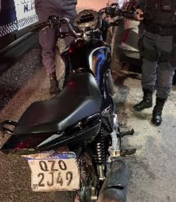 Homem é preso ao ser flagrado com moto roubada no Terra Nova