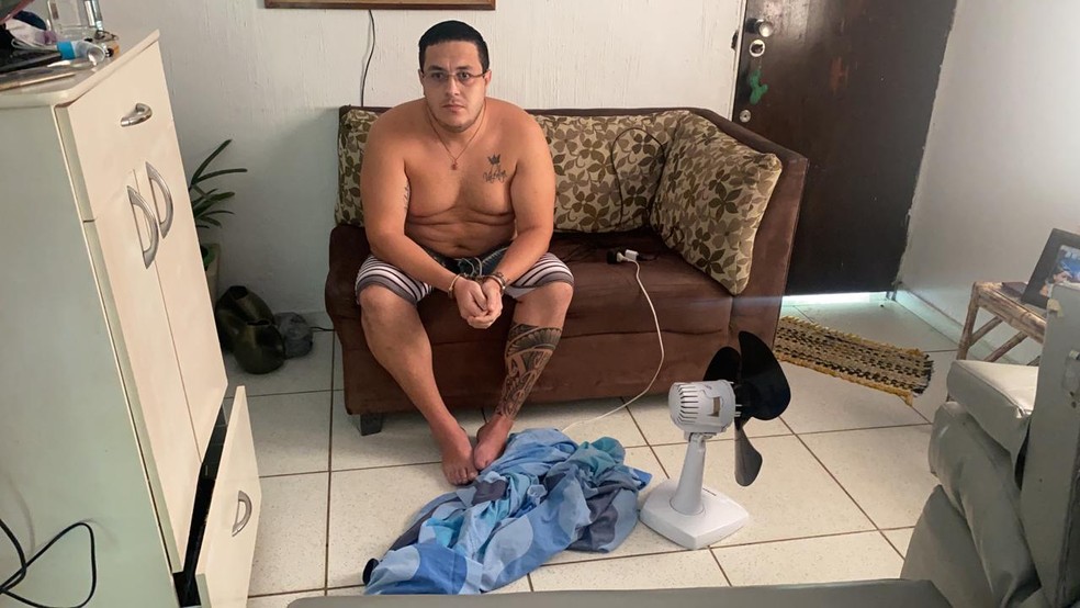 Traficante de armas que deixou cadeia com alvará falso é preso em favela