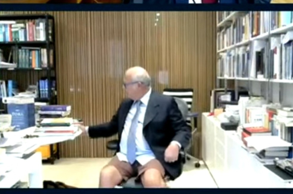 Advogado Alberto Toron aparece de bermuda em audiência do STJ; veja vídeo