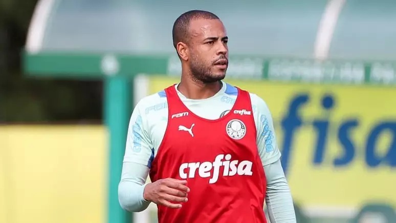 Murilo e Mayke sofrem lesões e aumentam lista de desfalques do Palmeiras