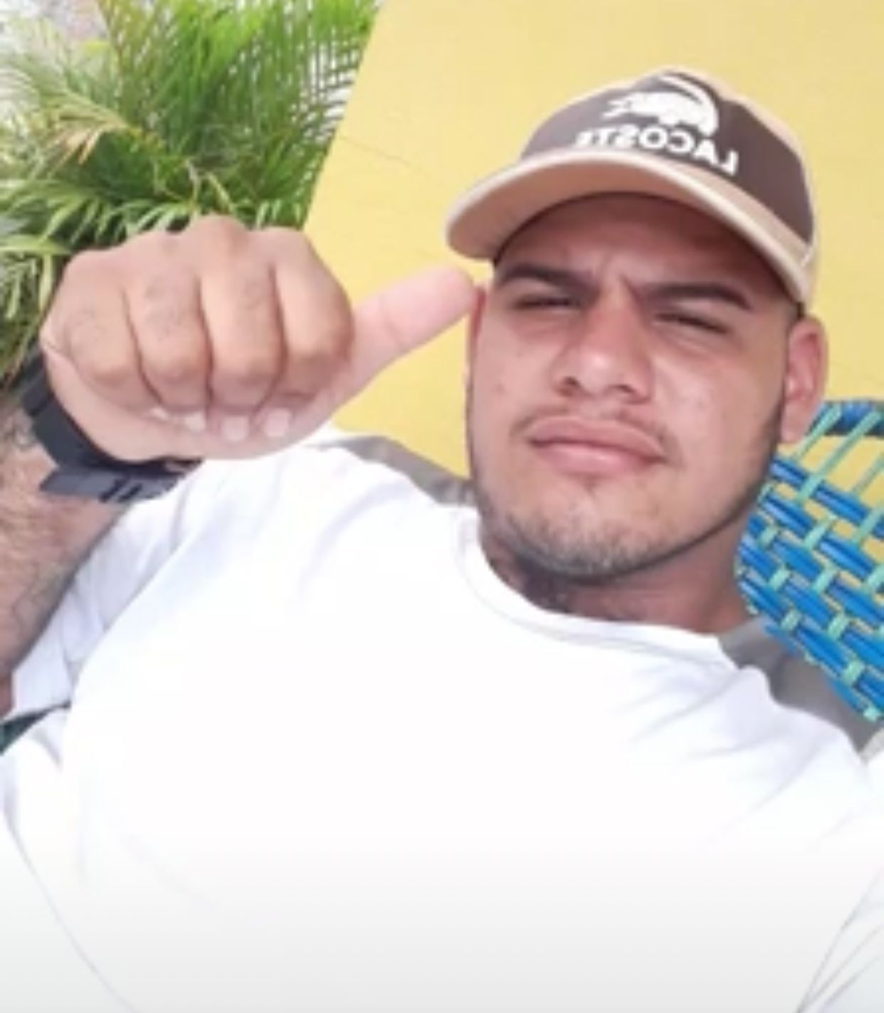 Jovem é executado com tiros na cabeça na frente de casa no Amazonas
