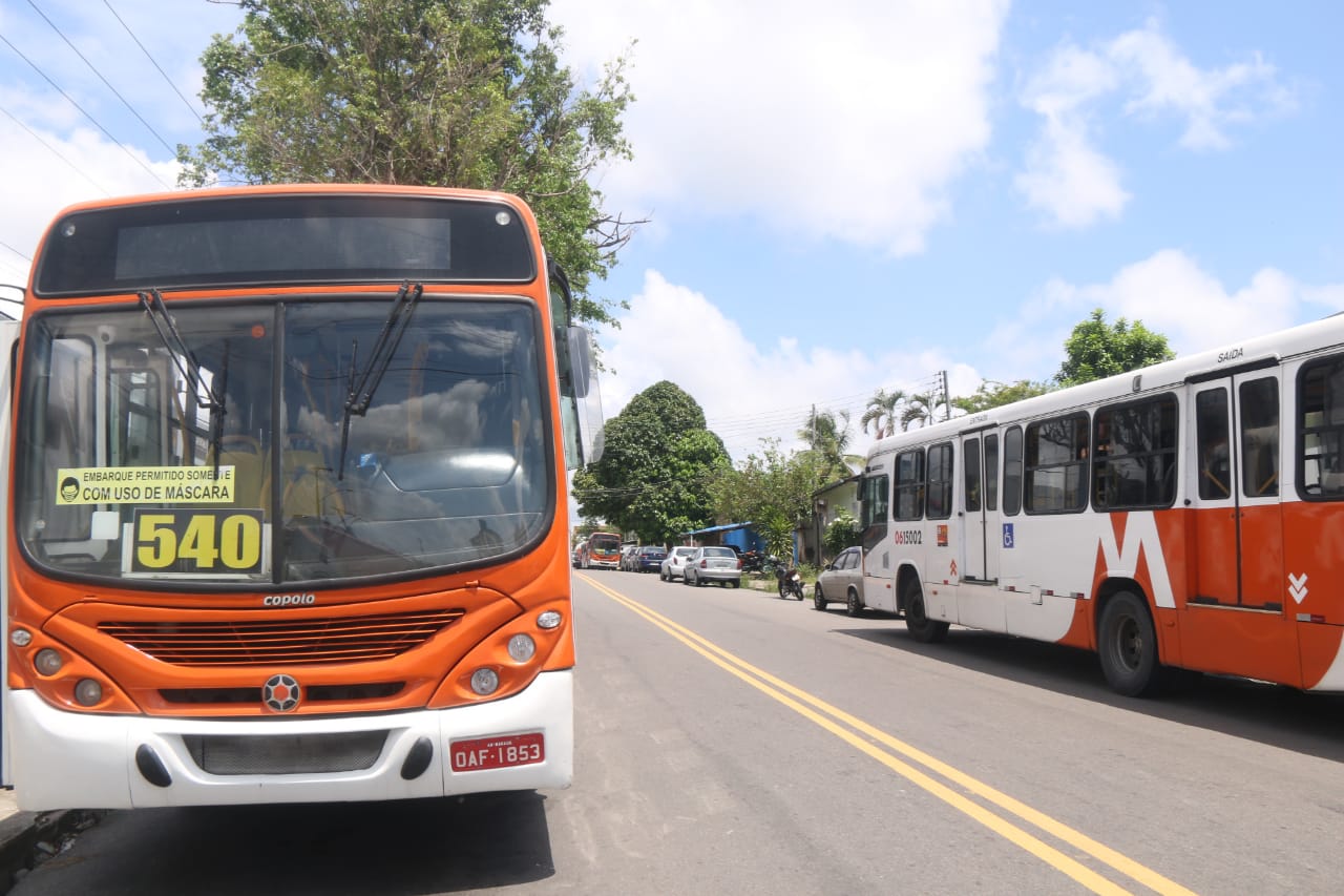 Rodoviários e caminhoneiros serão vacinados contra Covid-19 em Manaus