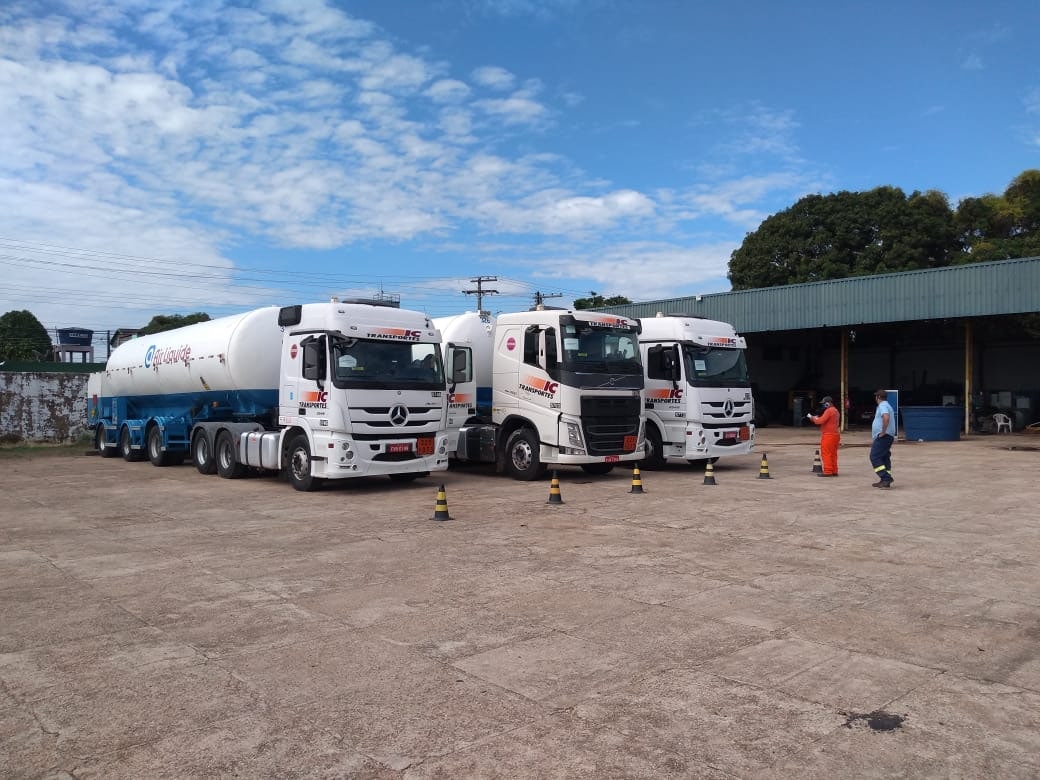 Nova carga de oxigênio chega a Manaus para reforçar hospitais  