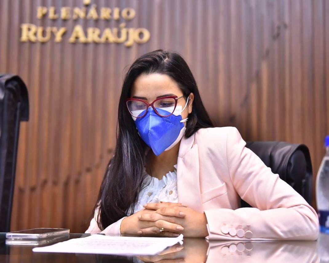 Deputada propõe licença para grávidas e grupos de risco no Amazonas 