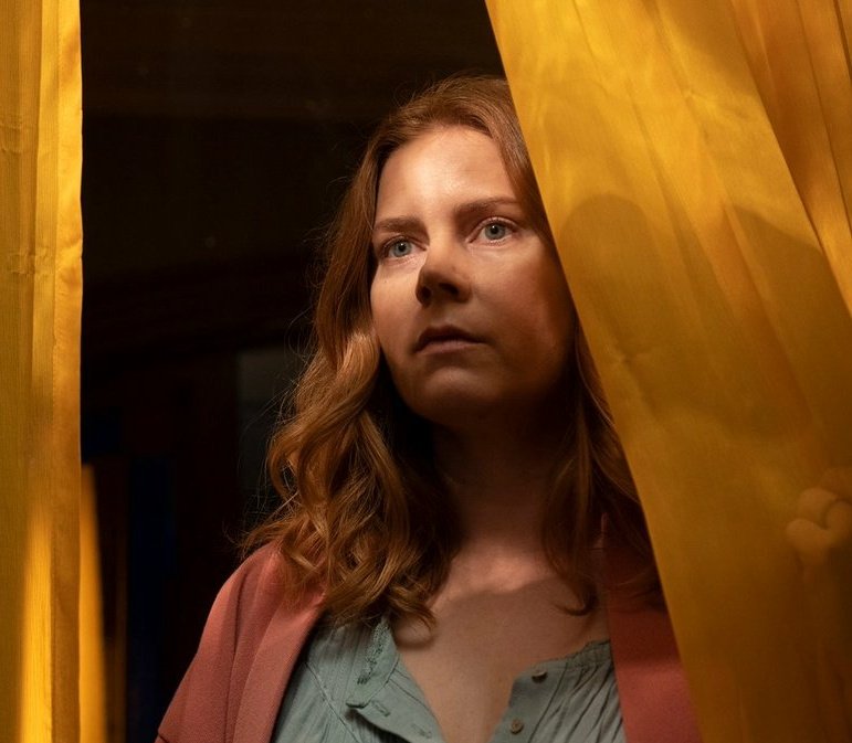 Estrelado por Amy Adams, 'A Mulher na Janela' ganha data de estreia