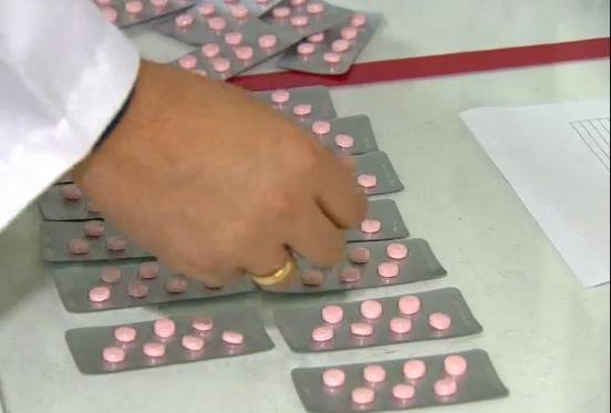 Medicamento para tratar câncer é testado contra a covid-19 em Manaus