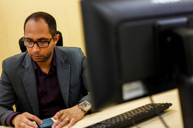 Sinteam é condenado a indenizar 124 trabalhadores da Educação no Amazonas