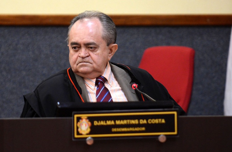 Confira a trajetória do desembargador Djalma, que morreu vítima da covid-19