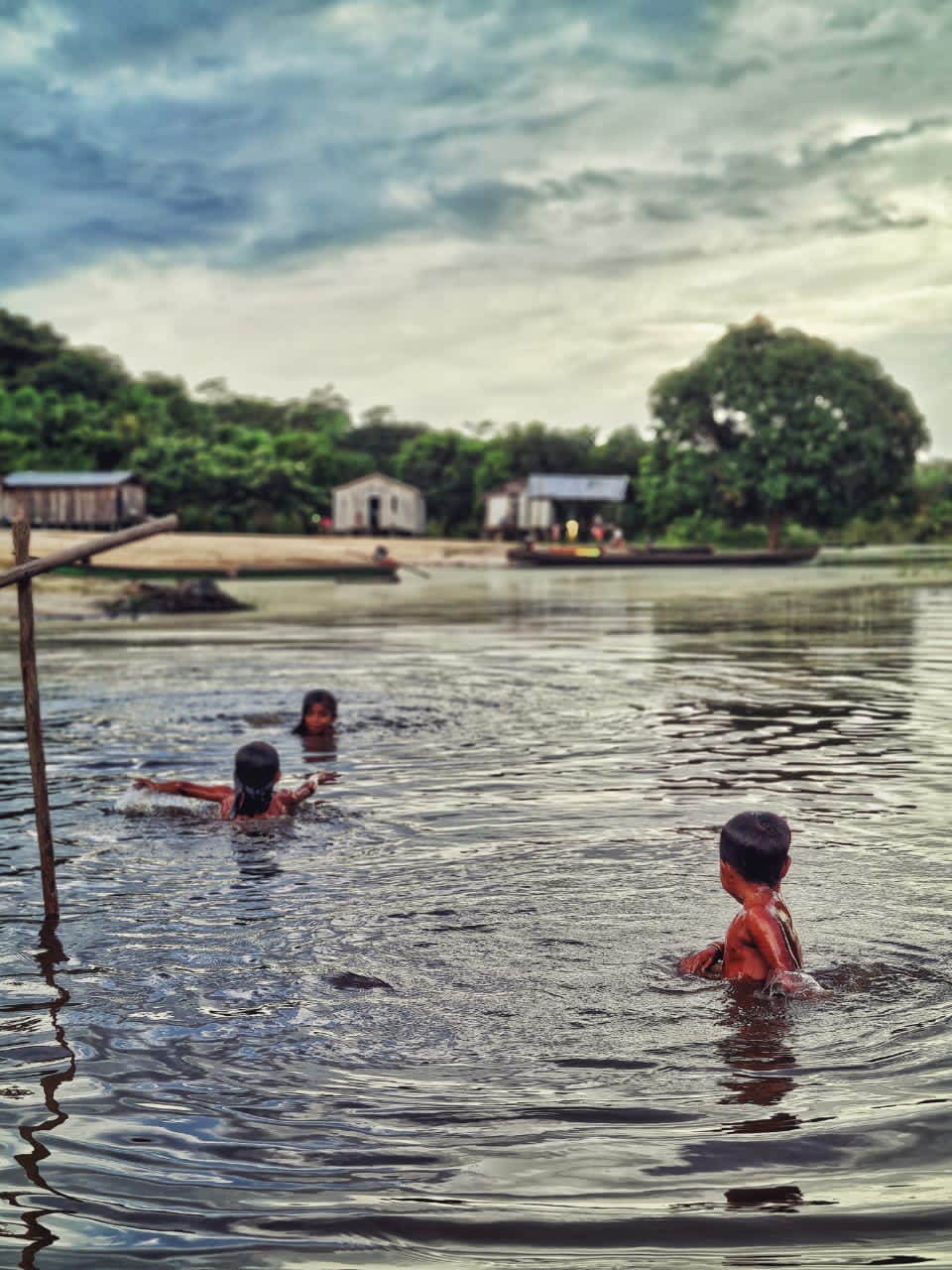 Imagens do cotidiano indígena na pandemia são tema de exposição em Manaus