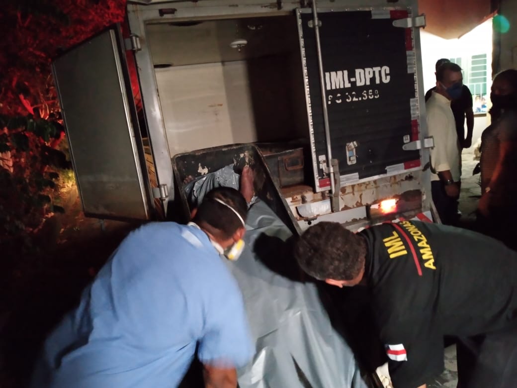 Mototaxista é encontrado morto dentro da própria casa em Manaus