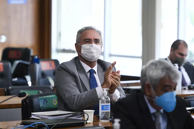 STF mantém Renan Calheiros relator da CPI da Covid