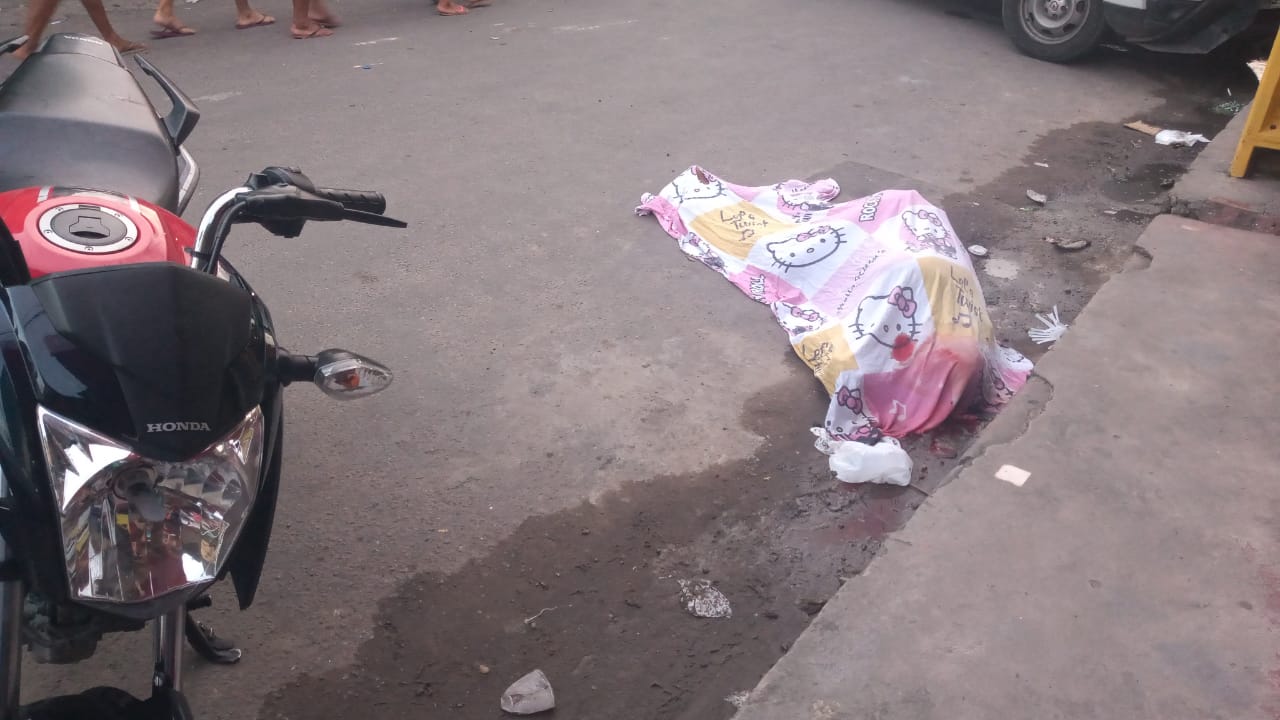 Garupa de moto é executado durante perseguição de bandidos em Manaus