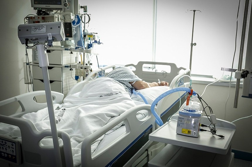 PL torna crime prescrever remédios sem comprovação científica