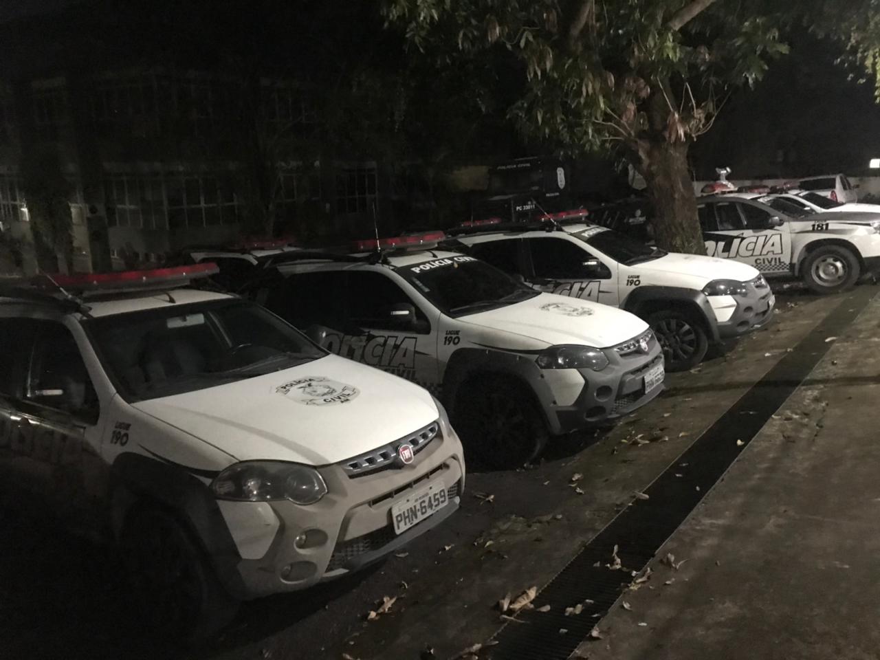 Viaturas são recolhidas de delegacias para evitar ataques do CV em Manaus