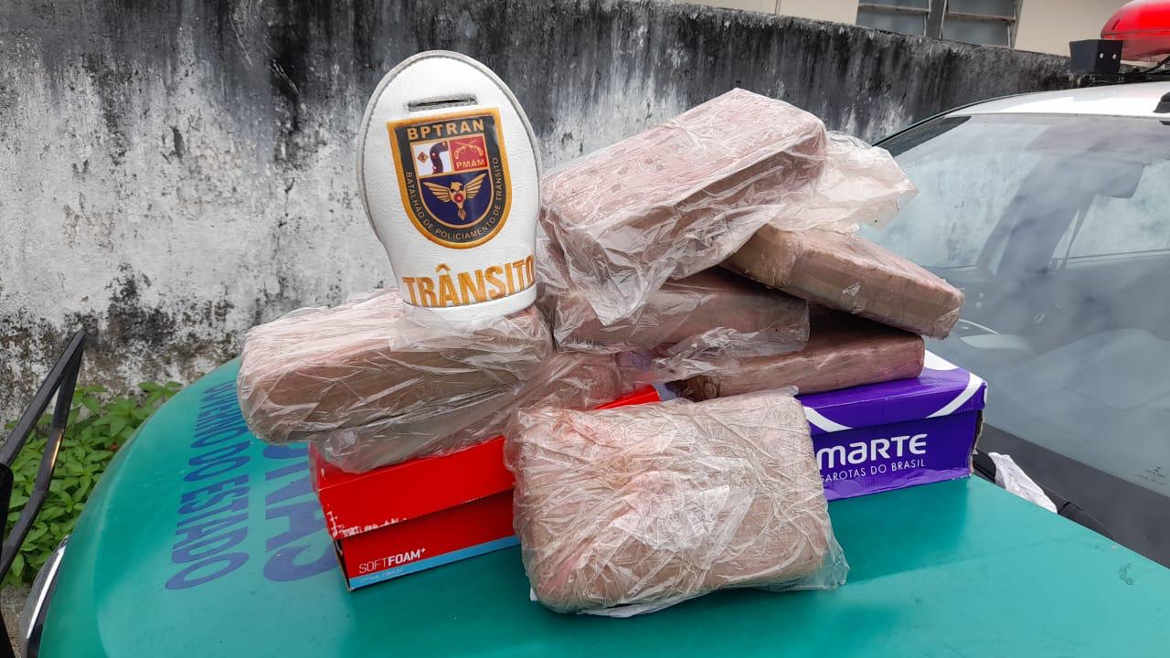 Homem abandona carro com drogas ao ver blitz da Força Nacional em Manaus