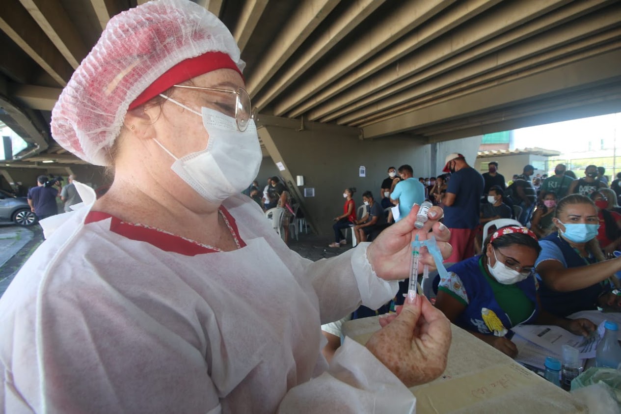 Eficácia da 1ª dose da vacina contra variante Delta pode cair para 30%