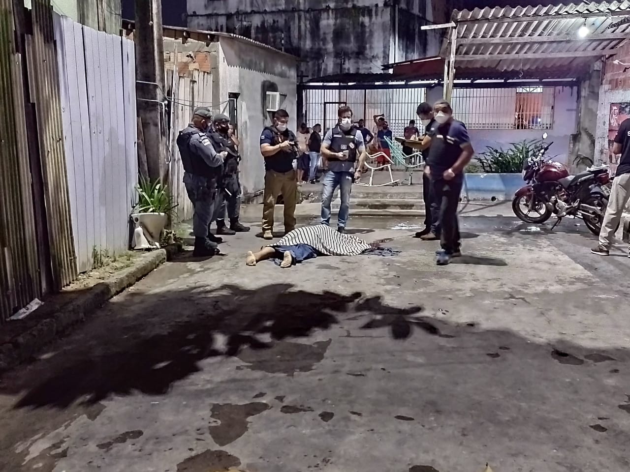 Detetive é assassinado ao sair de festa de aniversário em Manaus
