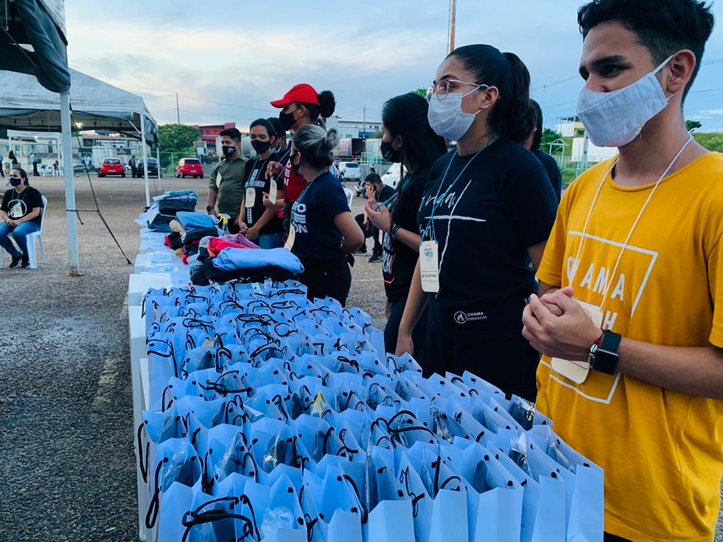 Igreja promove ‘Dia do Amor’ com moradores de rua