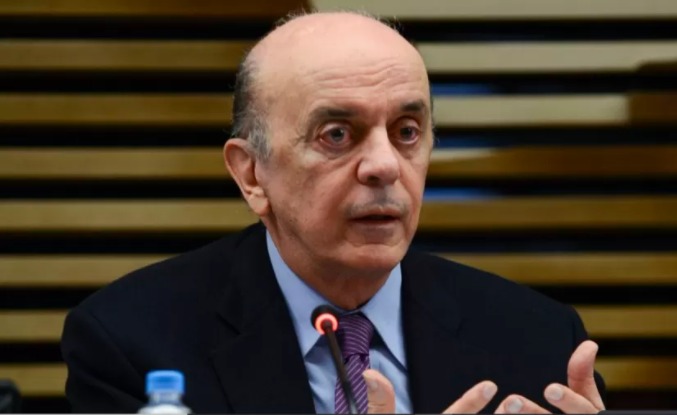 José Serra sai do isolamento após duas semanas internado com Covid-19