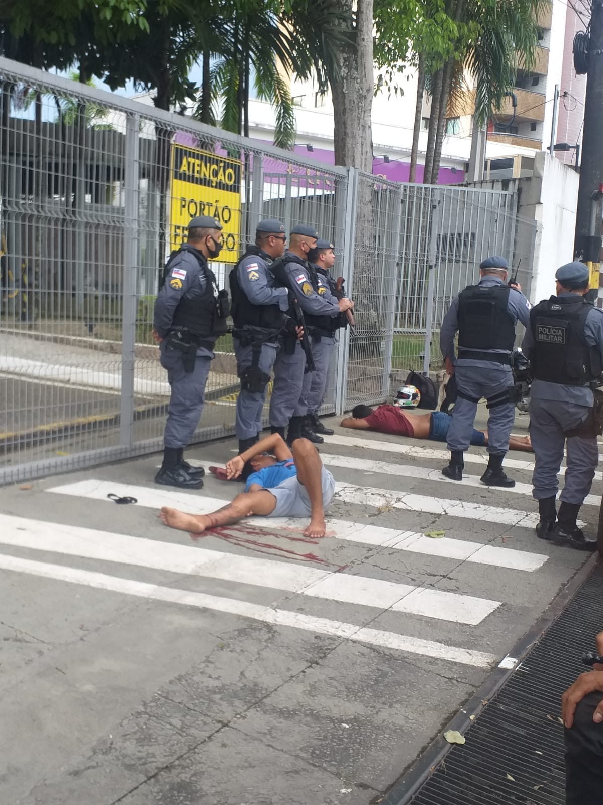 Tentativa de assalto na Santo Remédio termina com dois baleados em Manaus 