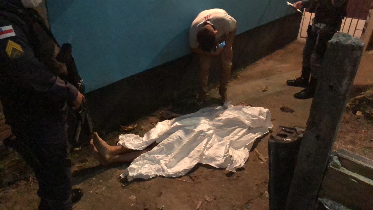 Homem tem morte misteriosa após sair com amigo e carro desaparece em Manaus