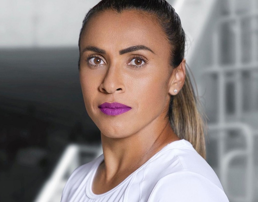 Marta é a primeira jogadora a marcar gols em Olimpíadas consecutivas