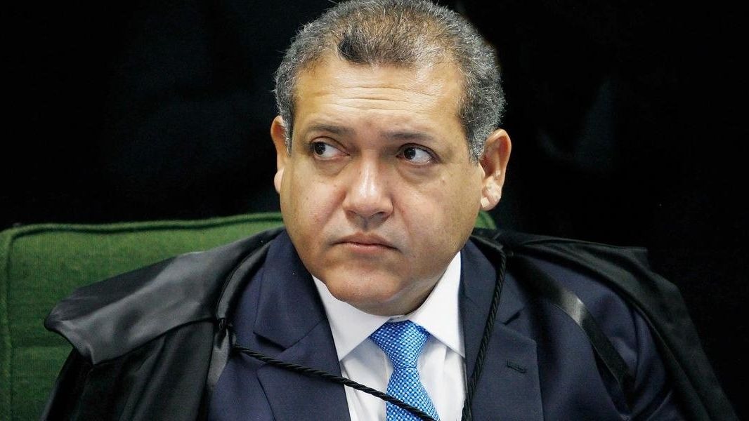 Nunes Marques pede que PGR apure conduta de colunista da Folha