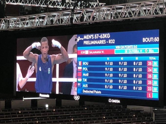 Wanderson de Oliveira avança às oitavas de final do boxe em Tóquio