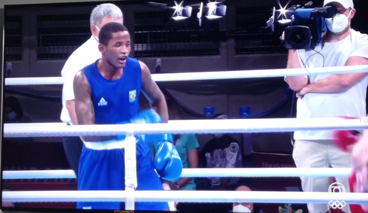 Wanderson de Oliveira vai às quartas das Olimpíadas no Boxe