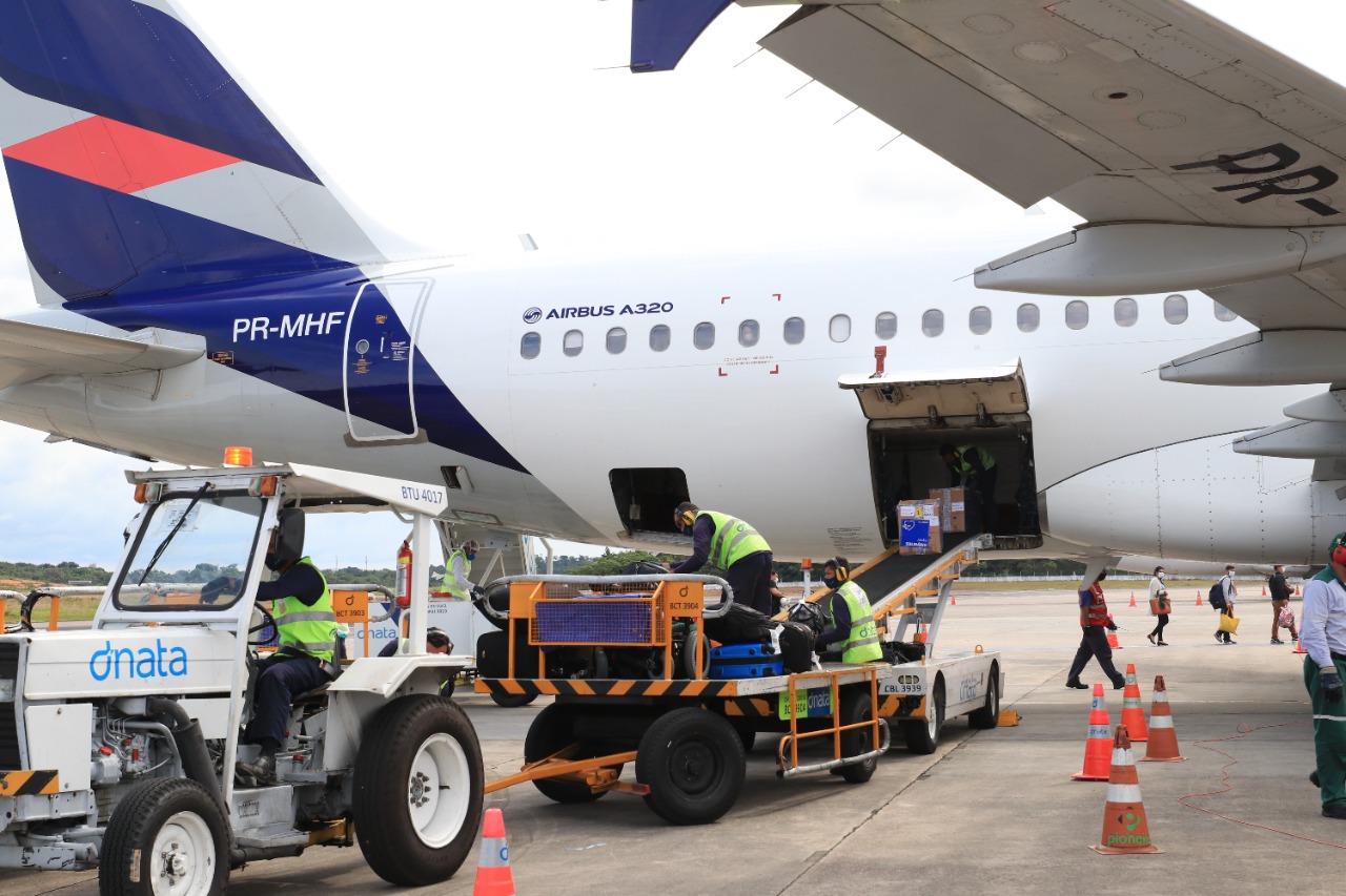 Amazonas recebe mais 83.700 doses de vacinas contra Covid