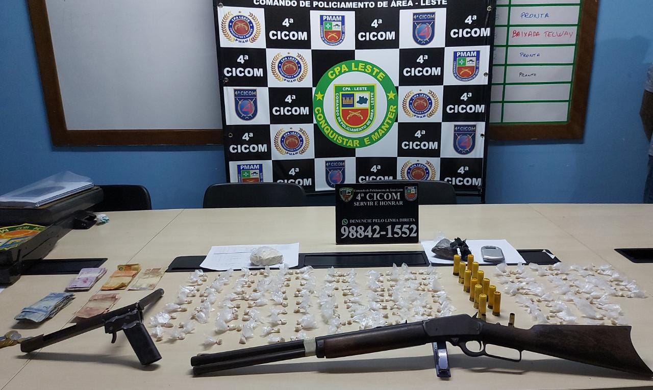 Adolescentes trocam tiros com a polícia em ponto de tráfico em Manaus