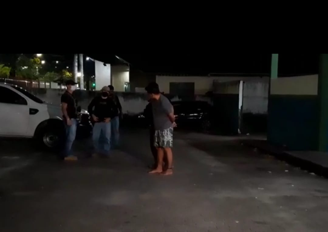 Homem é preso suspeito de comandar área de tráfico em Manaus