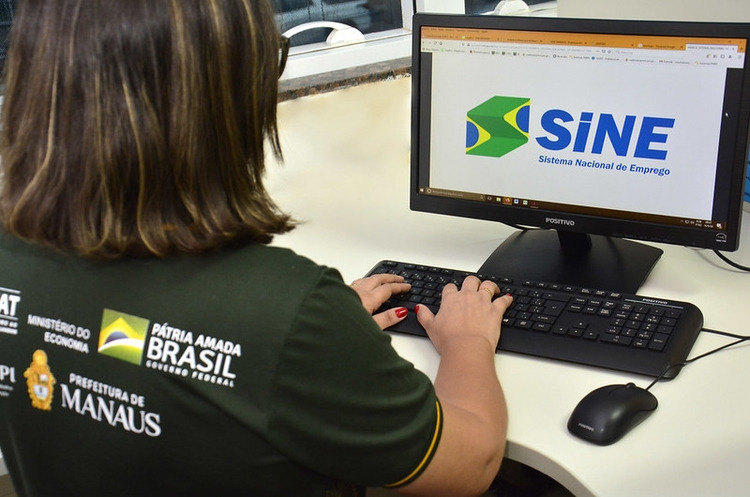 Sine Manaus oferta 176 vagas de emprego nesta quinta