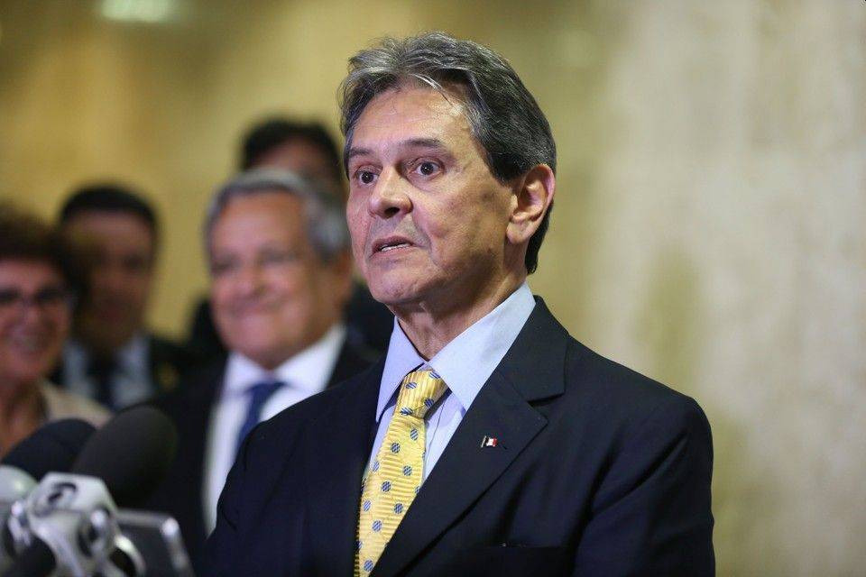 Roberto Jefferson é condenado a indenizar Alexandre de Moraes em R$ 50 mil