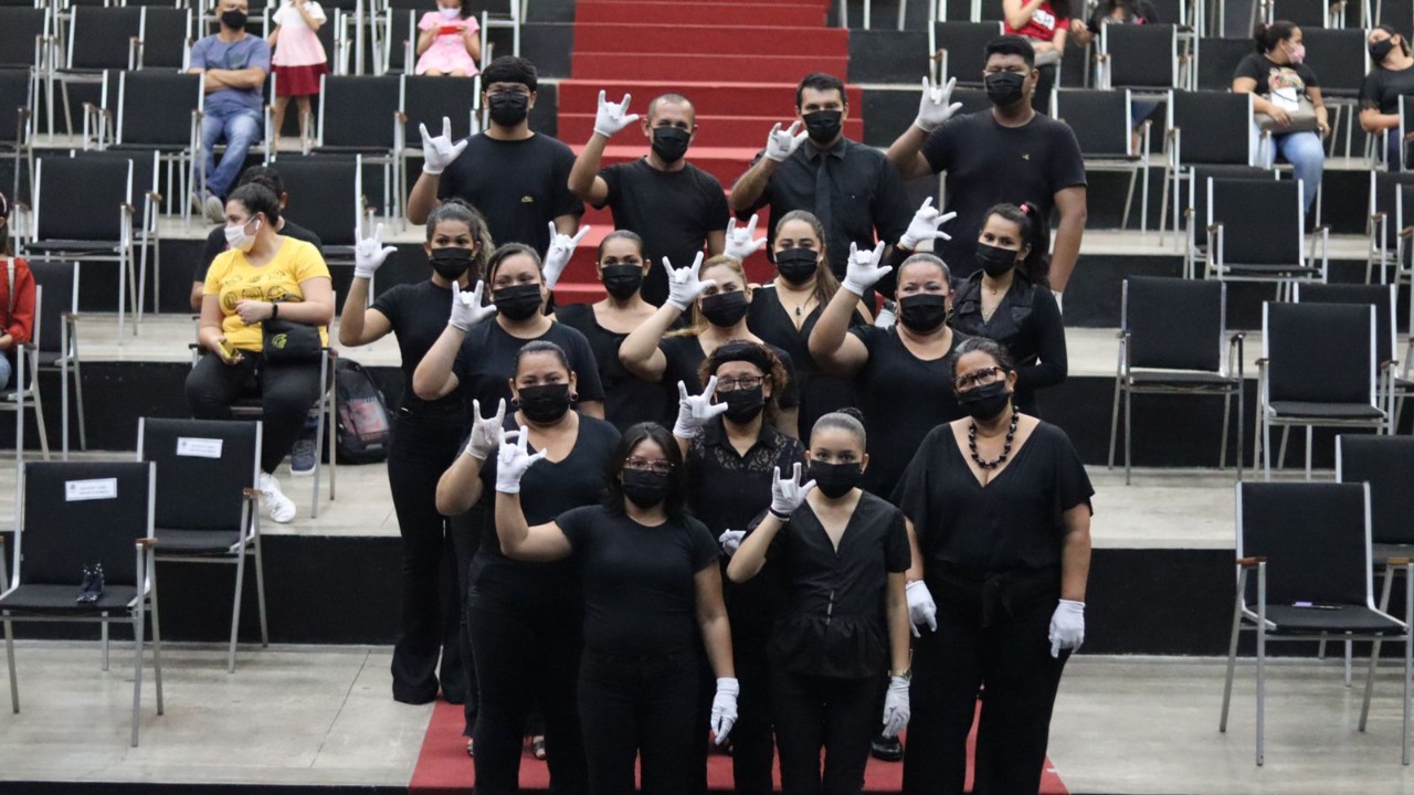 Universidade abre espaço para revelar novos talentos em Manaus