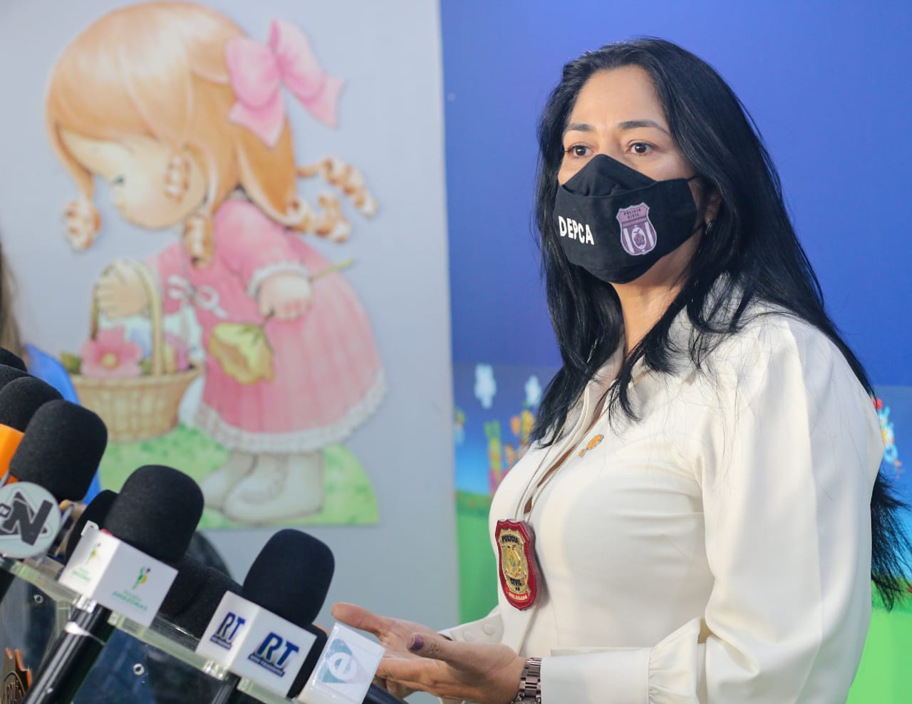 Idoso de 85 anos preso em Manaus 'pagava R$2' para abusar de criança