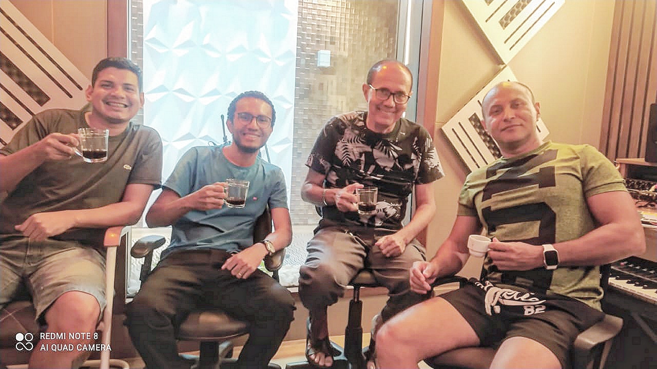 A Grande Família inicia gravações do samba-enredo para o Carnaval 2022
