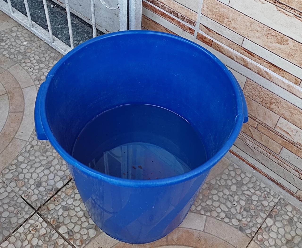 Mais de 100 bairros ficam sem água nesta terça-feira em Manaus